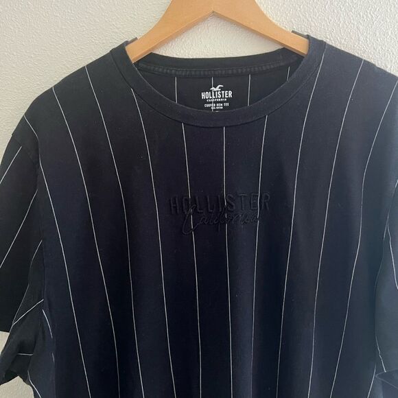 COPY - Hollister curved hem tee black size mens XXL - Picture 2 of 5